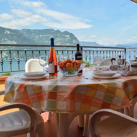 Appartamento Bella Isola Monte Isola Exterior foto